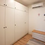 招待所 Firsthome 皮埃塔尔萨里