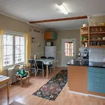 Firsthome 招待所