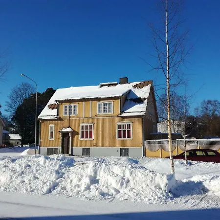 Firsthome 招待所