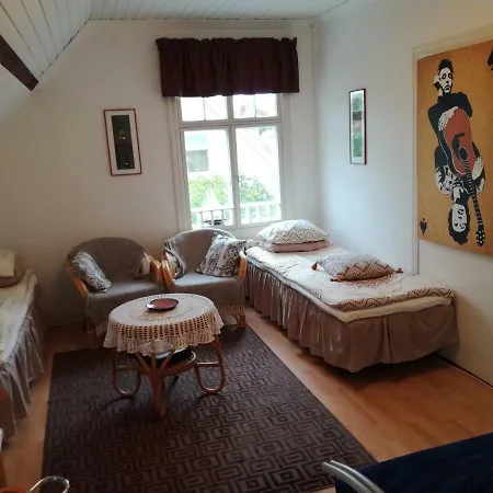Konukevi Firsthome 4*
